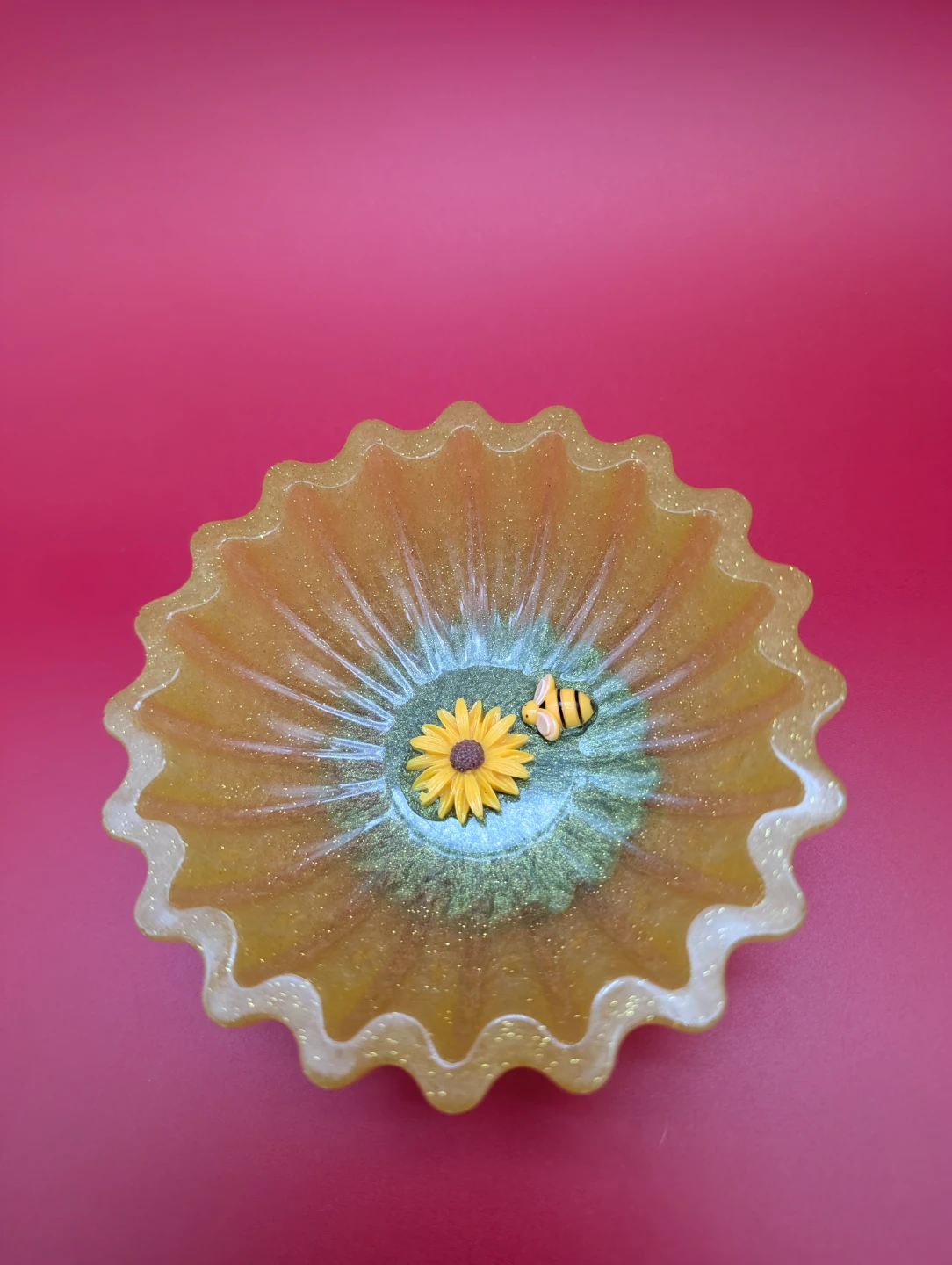 Resin Sunflower and Bee Decorative Bowl - photo 3