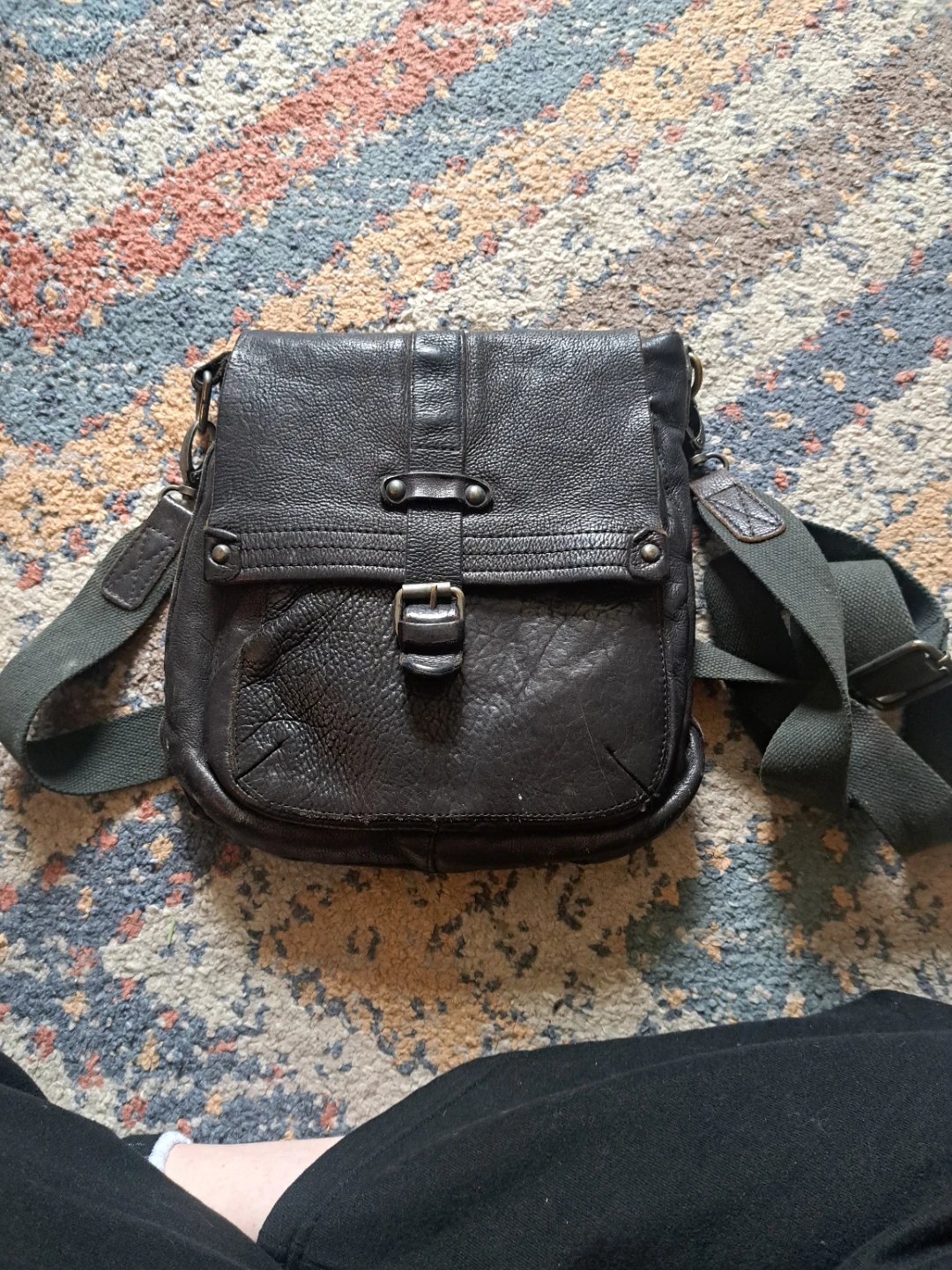 Danier Genuine Leather Shoulder Bag - photo 2