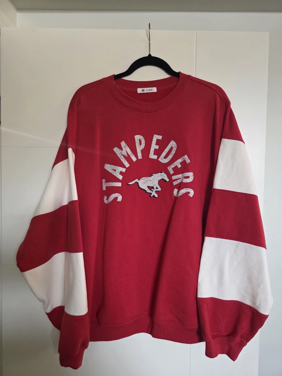 Calgary Stampedes Sweatshirt - XL