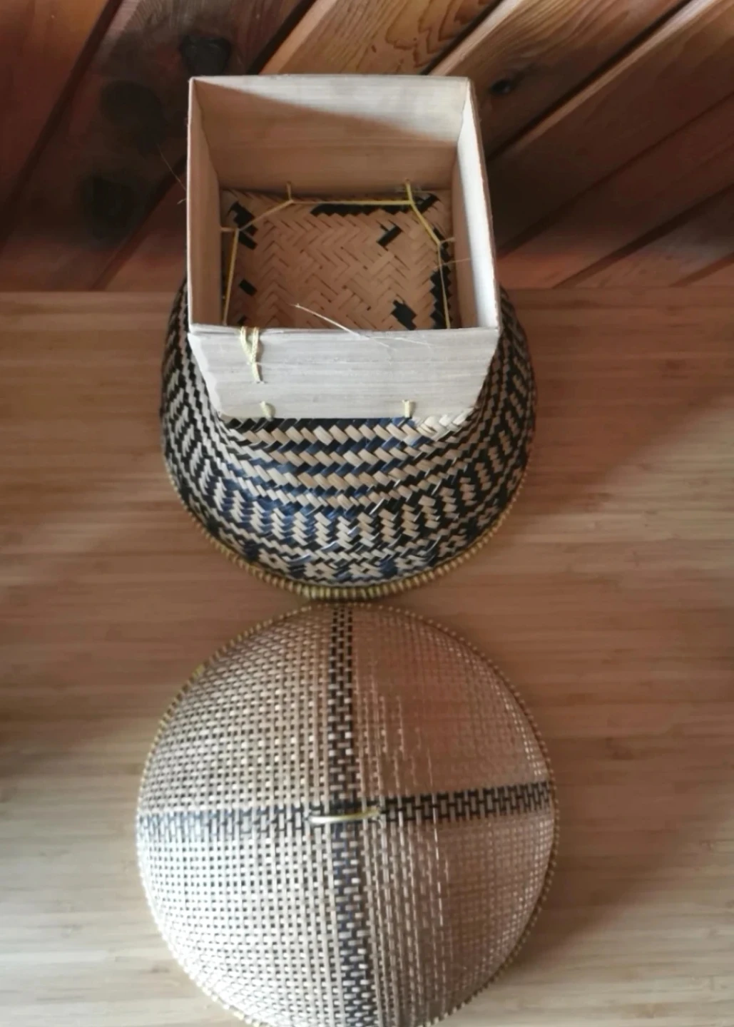 Vintage Handwoven Bamboo Basket w/ Lid - photo 5