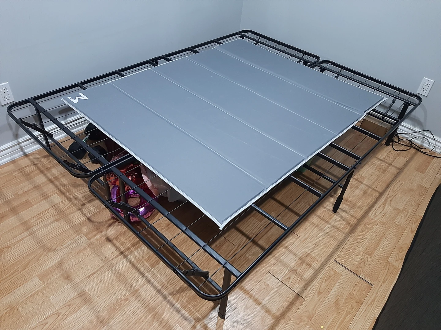 Metal Bed Frame King size - photo 3