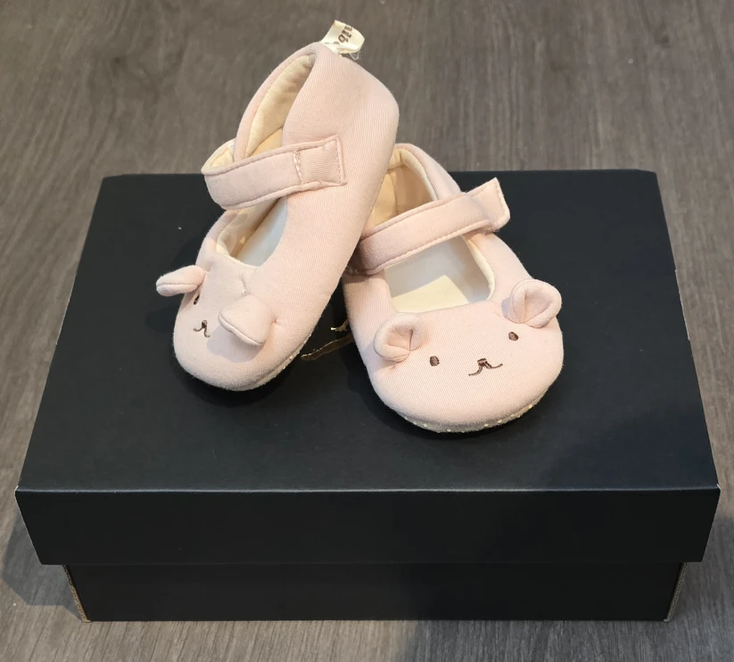 Pink Baby Crib Shoes with Bear Face