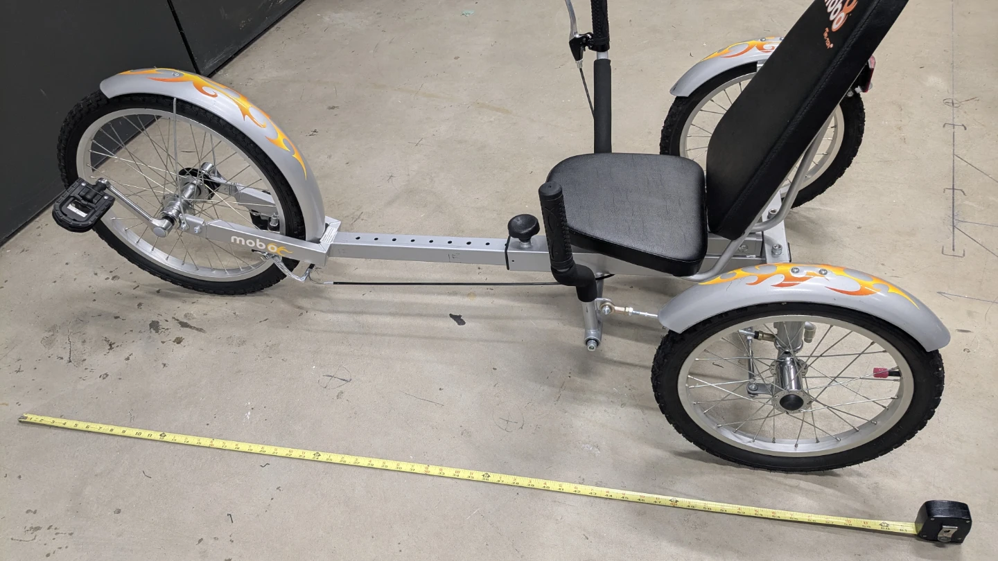 Mobo Tri sit 'n' Spin Tricycle - photo 4