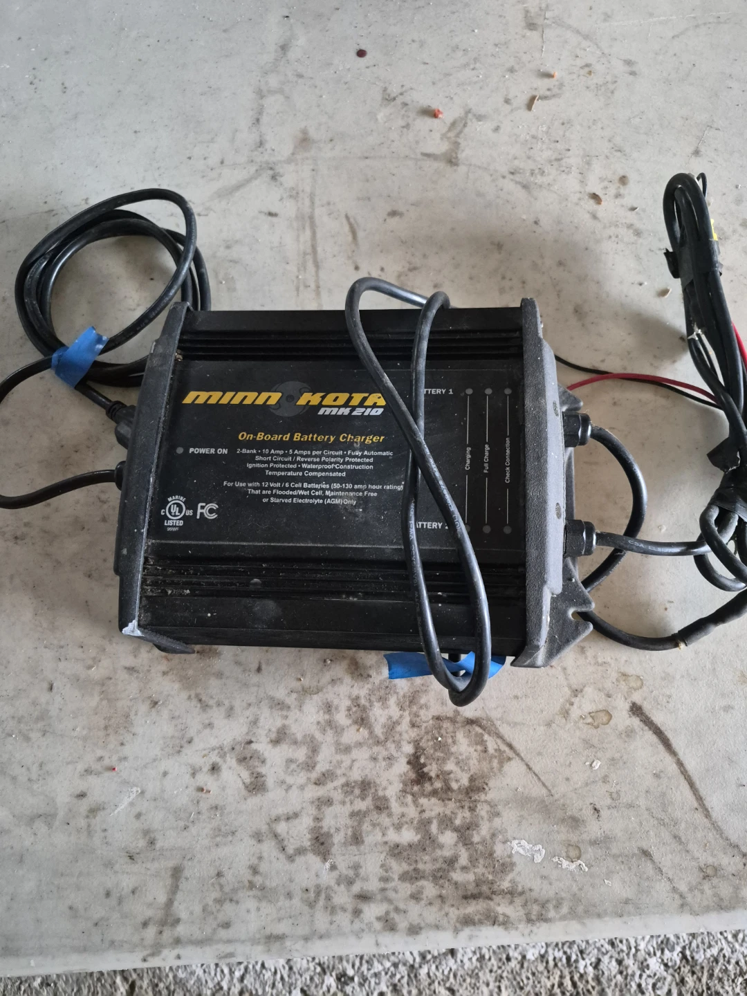 Minn Kota MK 21D On-Board Battery Charger