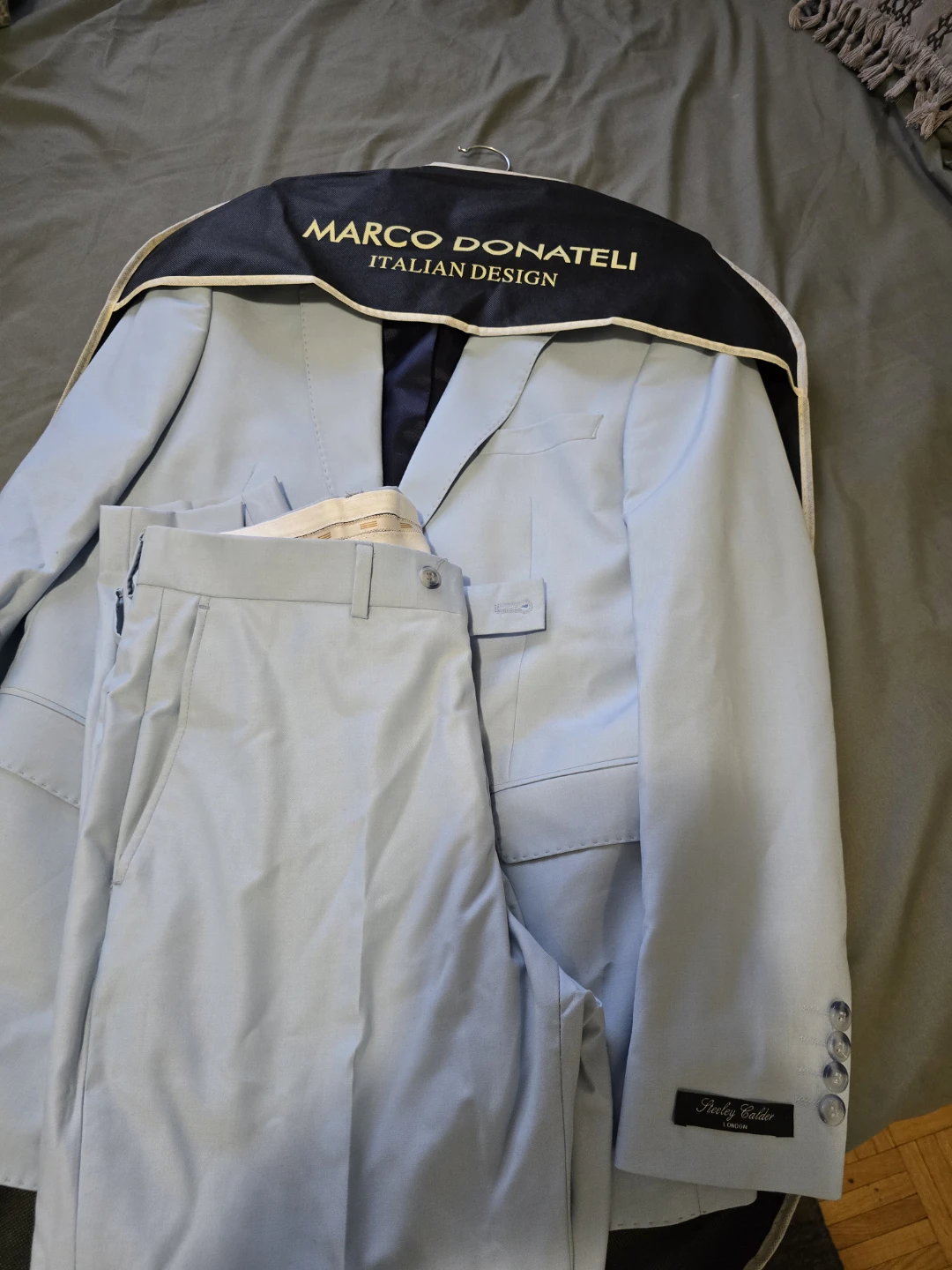 Marco Donatelli Italian Design Light Blue Suit with Tie - photo 4