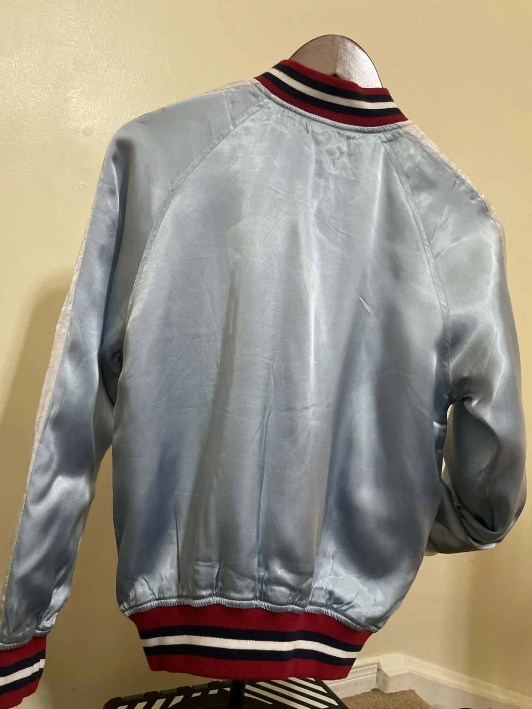 😍 Forever 21 Light Blue Satin Bomber Jacket - photo 4