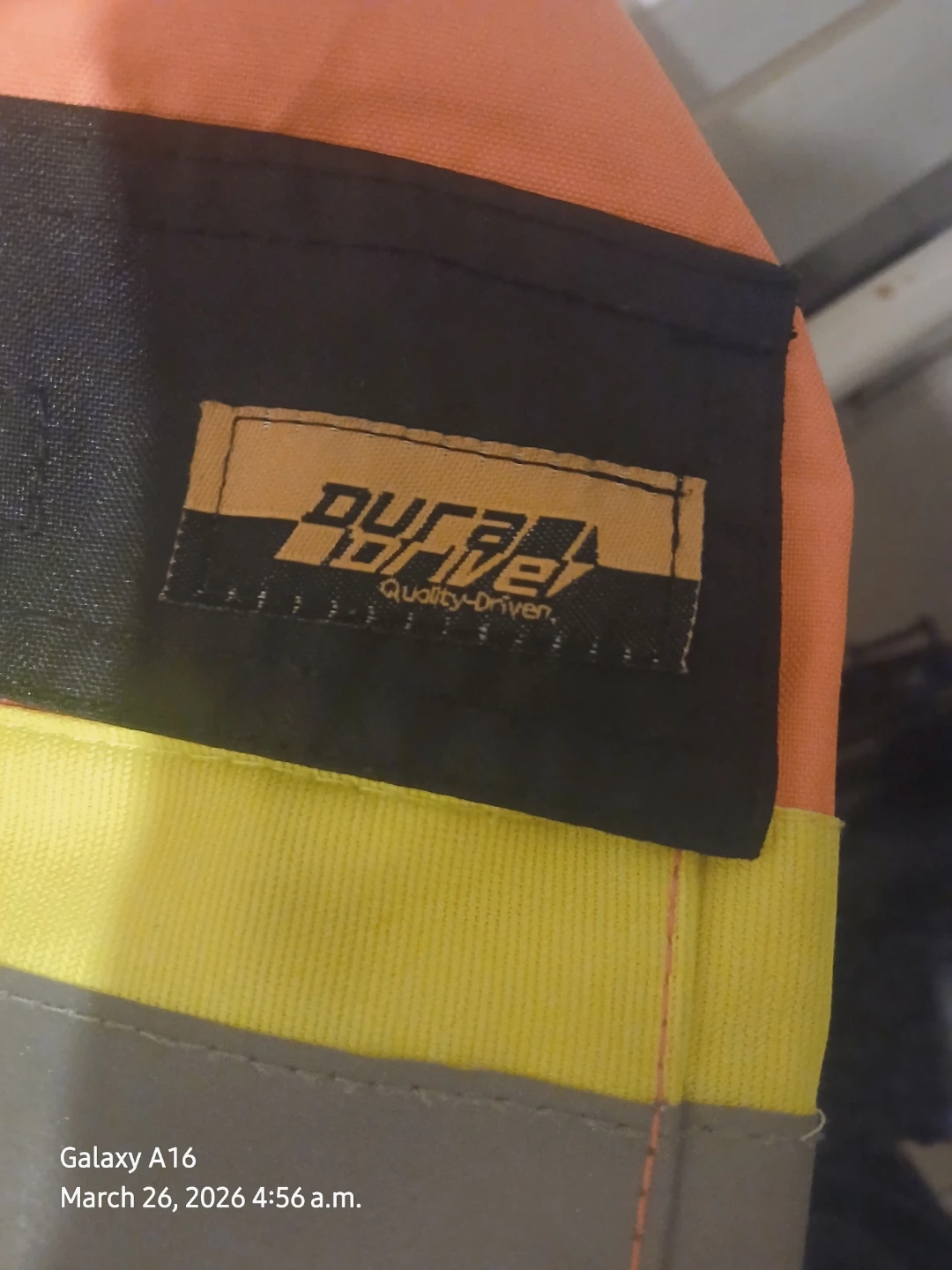 Durabe Quality-Driven High-Visibility Work Jacket - photo 2