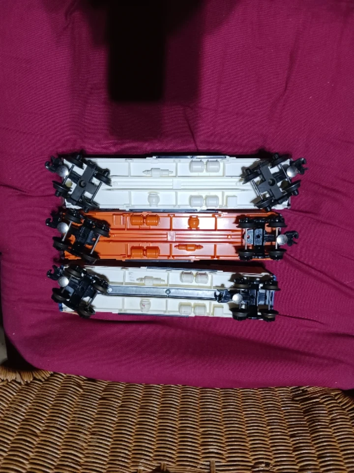 Lionel HO Scale Train Cars Lot - photo 2