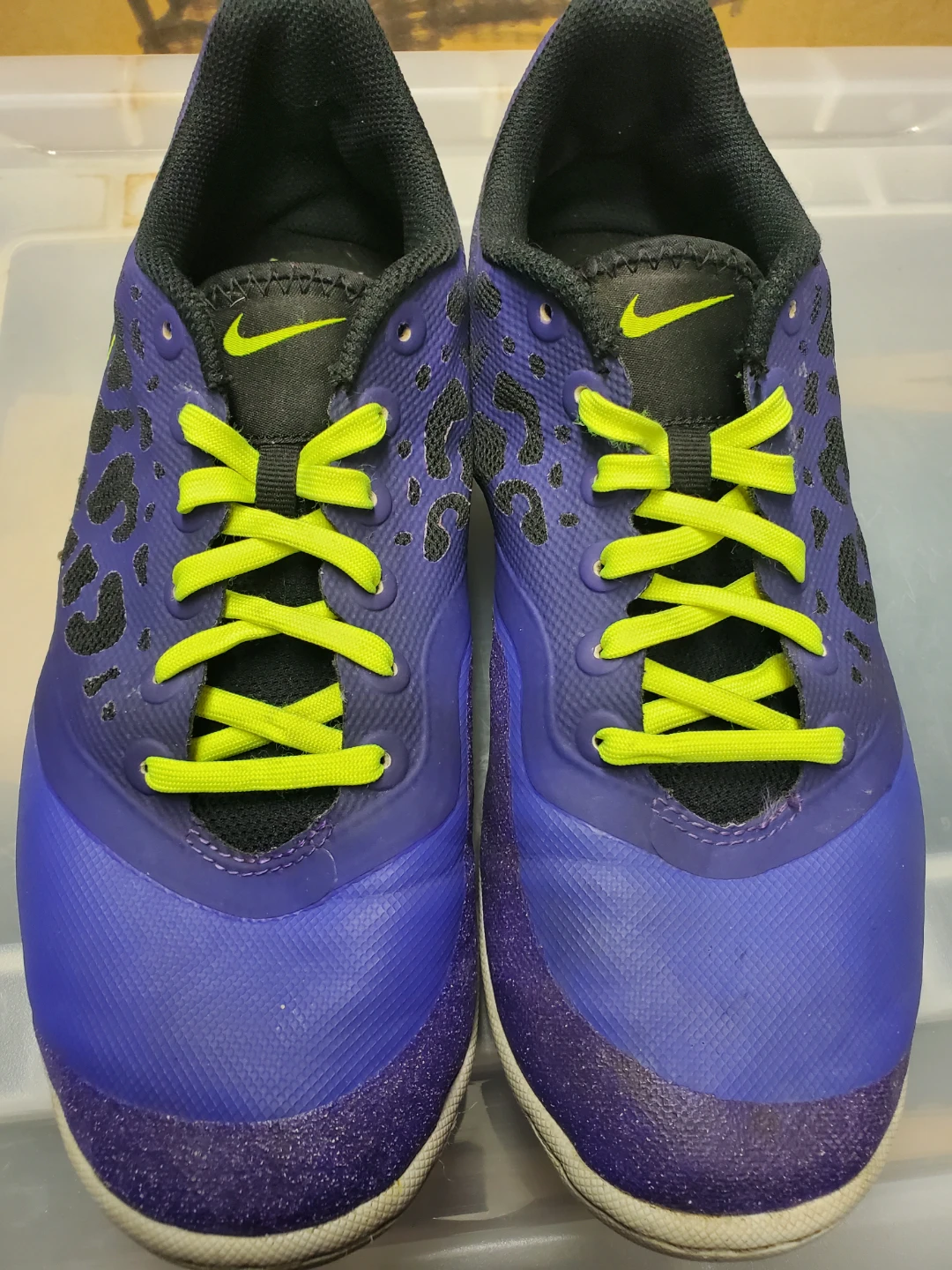 Nike Elastico Pro II purple and volt colorway Size 7.5