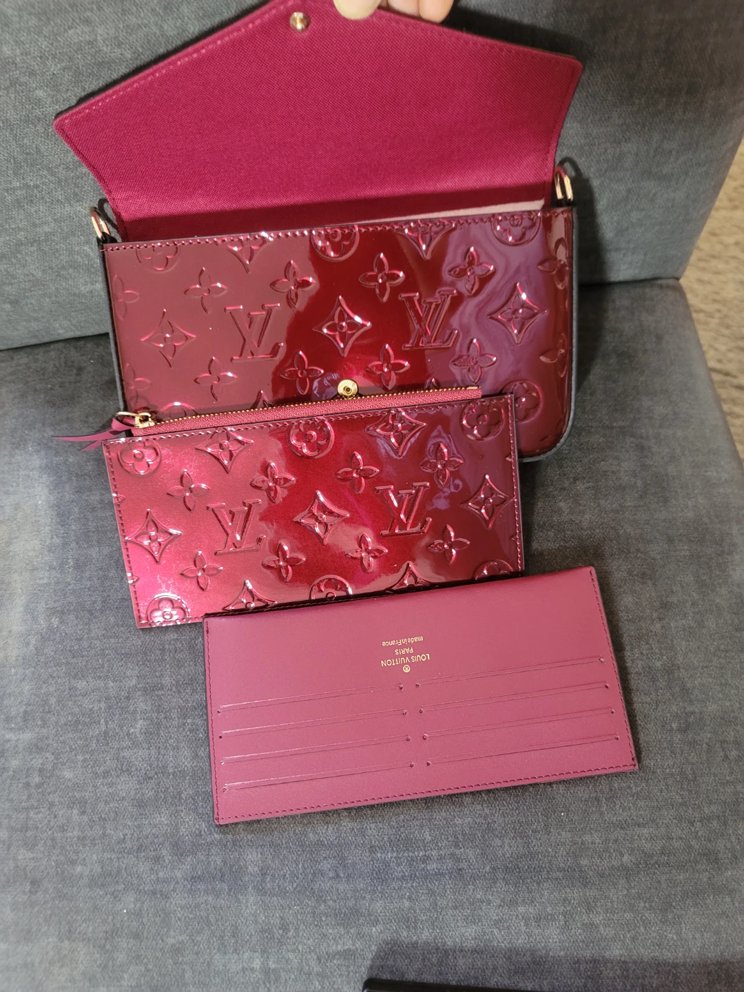 Vernis Alma PM Clutch Red