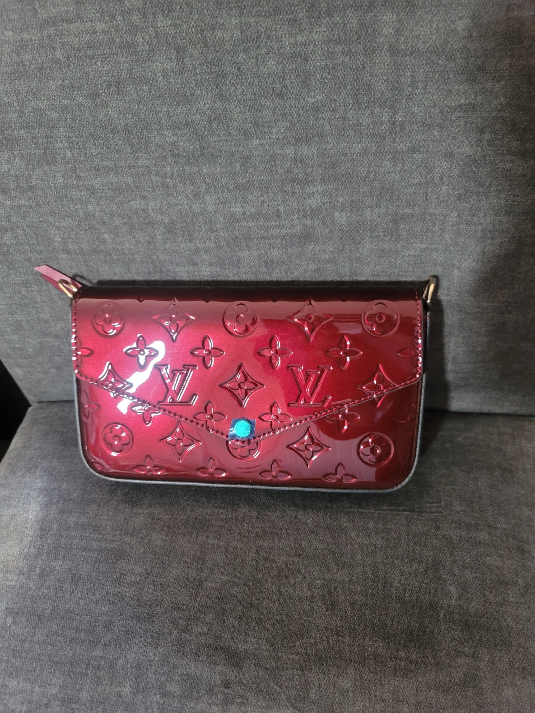 Vernis Alma PM Clutch Red - photo 2
