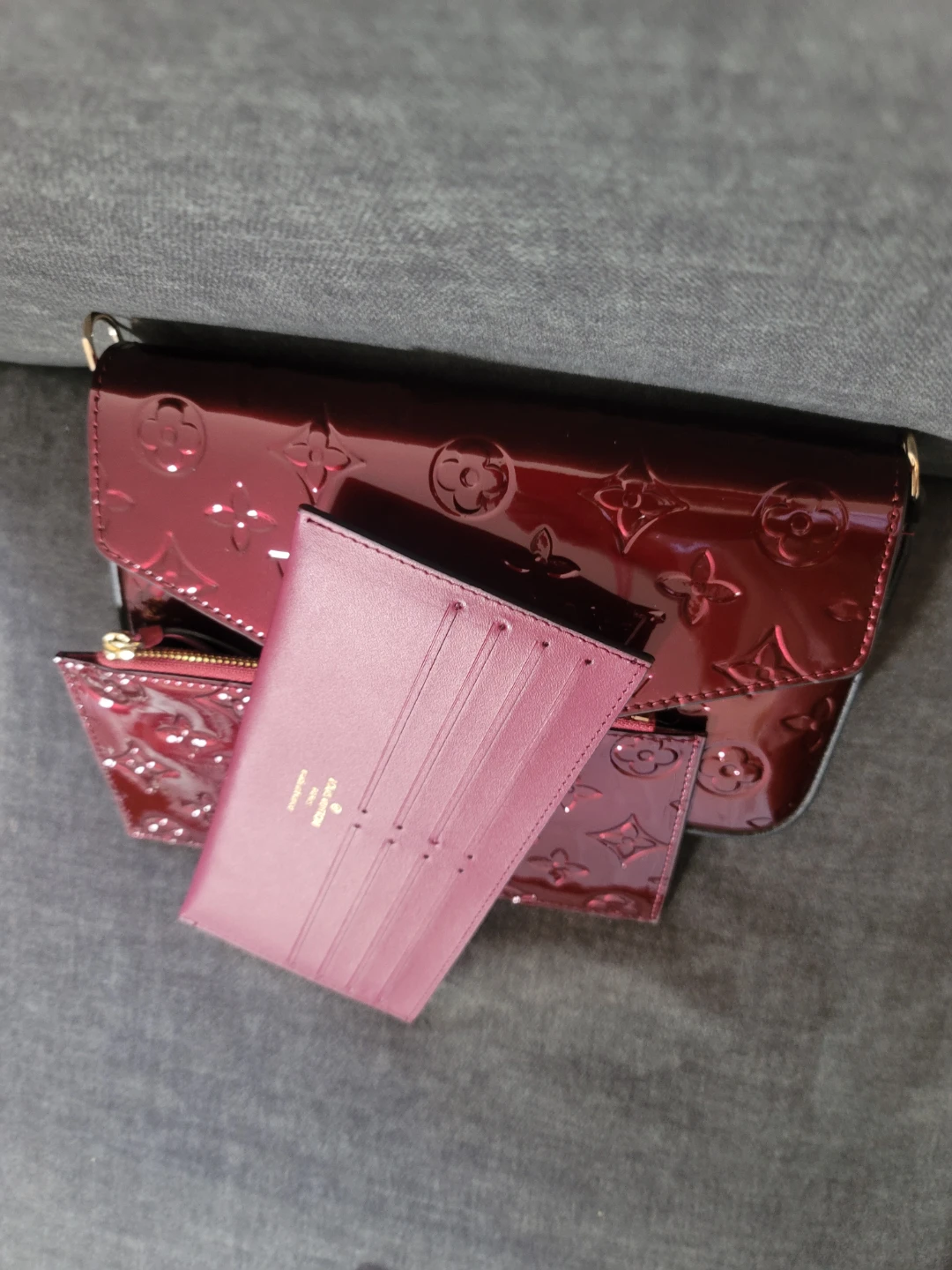 Vernis Alma PM Clutch Red - photo 3