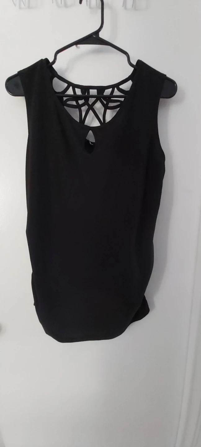 Women's Tops