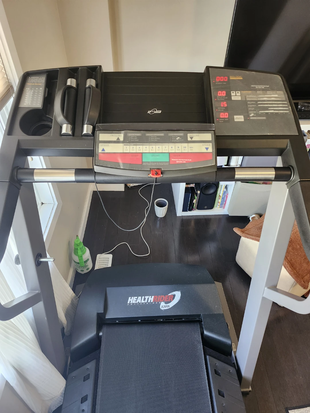 HealthRider Treadmill 530i - photo 2