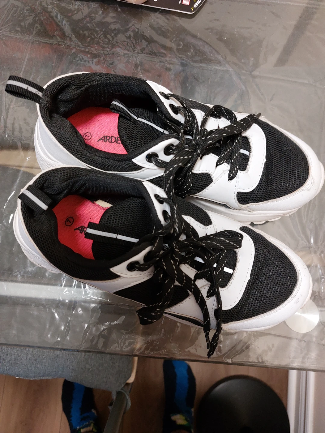 Ardene womans Running Shoes Black & White Size 7