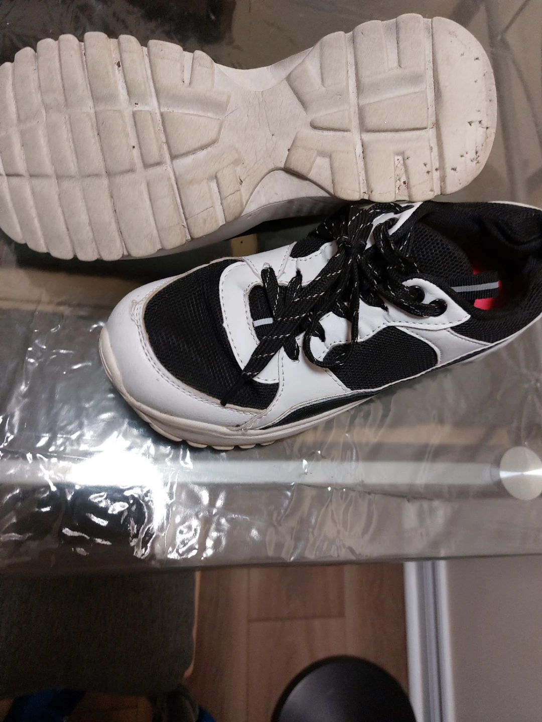 Ardene womans Running Shoes Black & White Size 7 - photo 5