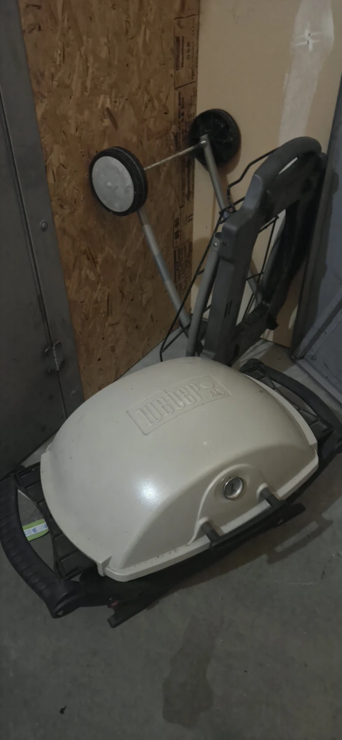 Weber Portable Propane Grill - photo 2