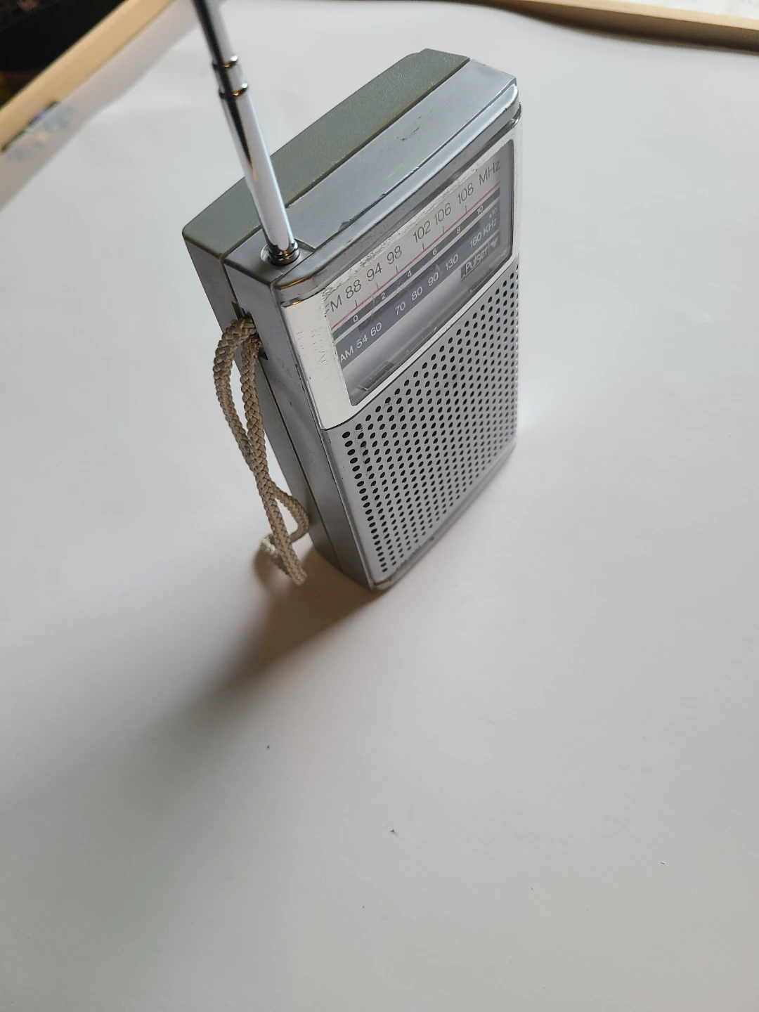Pulser AM/FM Pocket Radio - photo 5