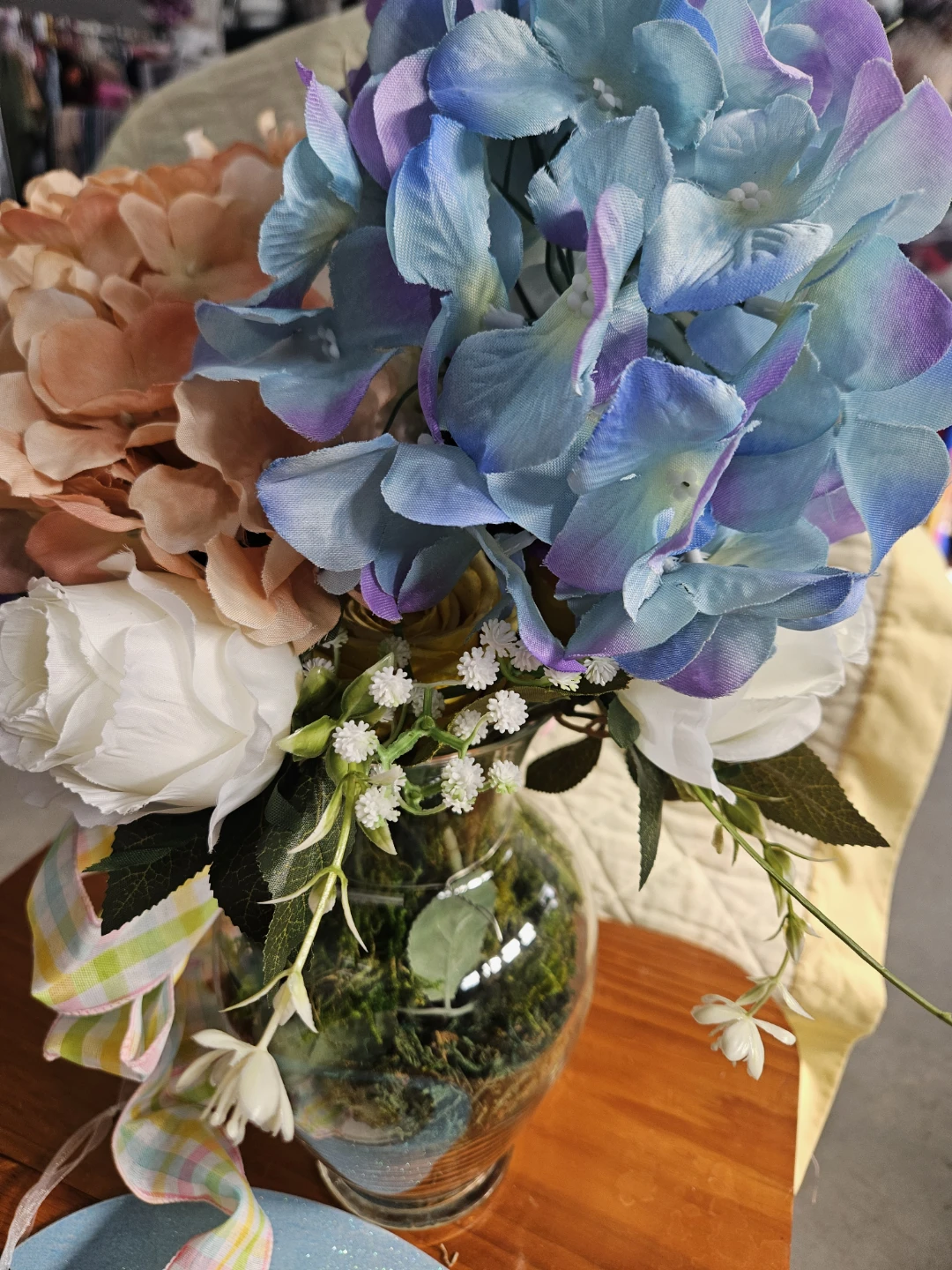 Artificial Easter Flower Arrangement in Glass Vase - photo 4