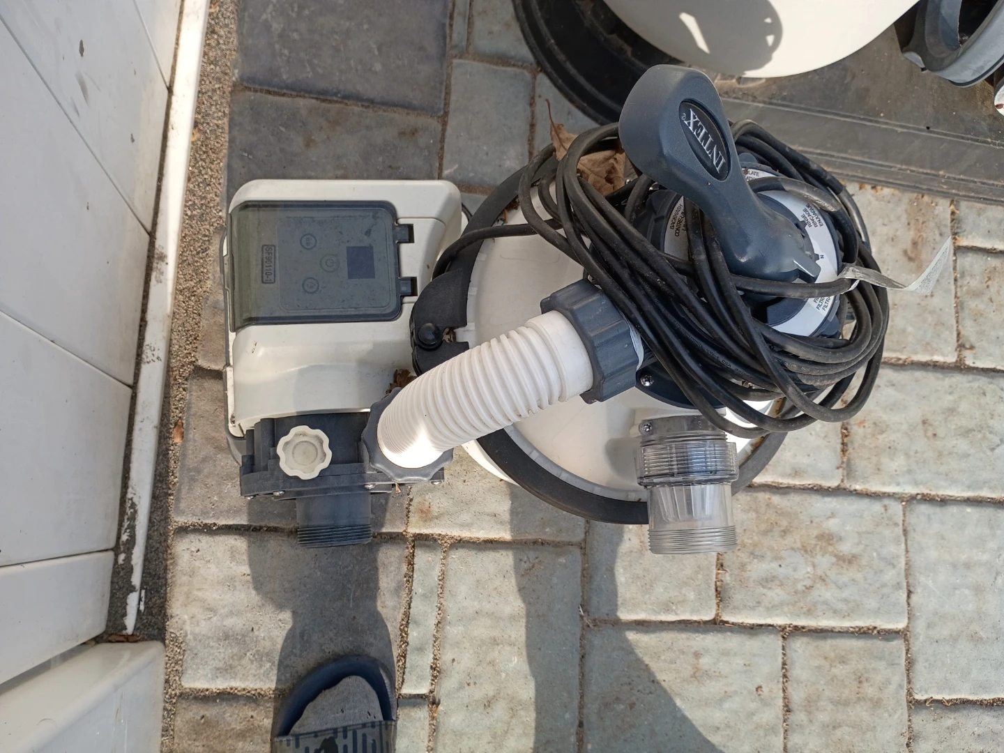 Hayward Sand Filter and Intex Pool Pump System - photo 4
