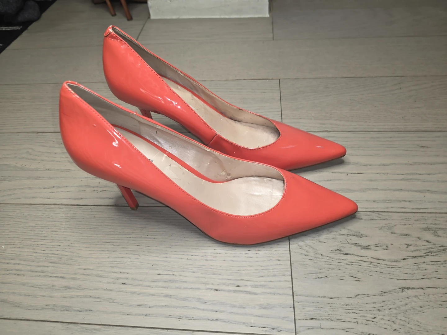 GUESS Coral Patent Leather Heels - photo 2