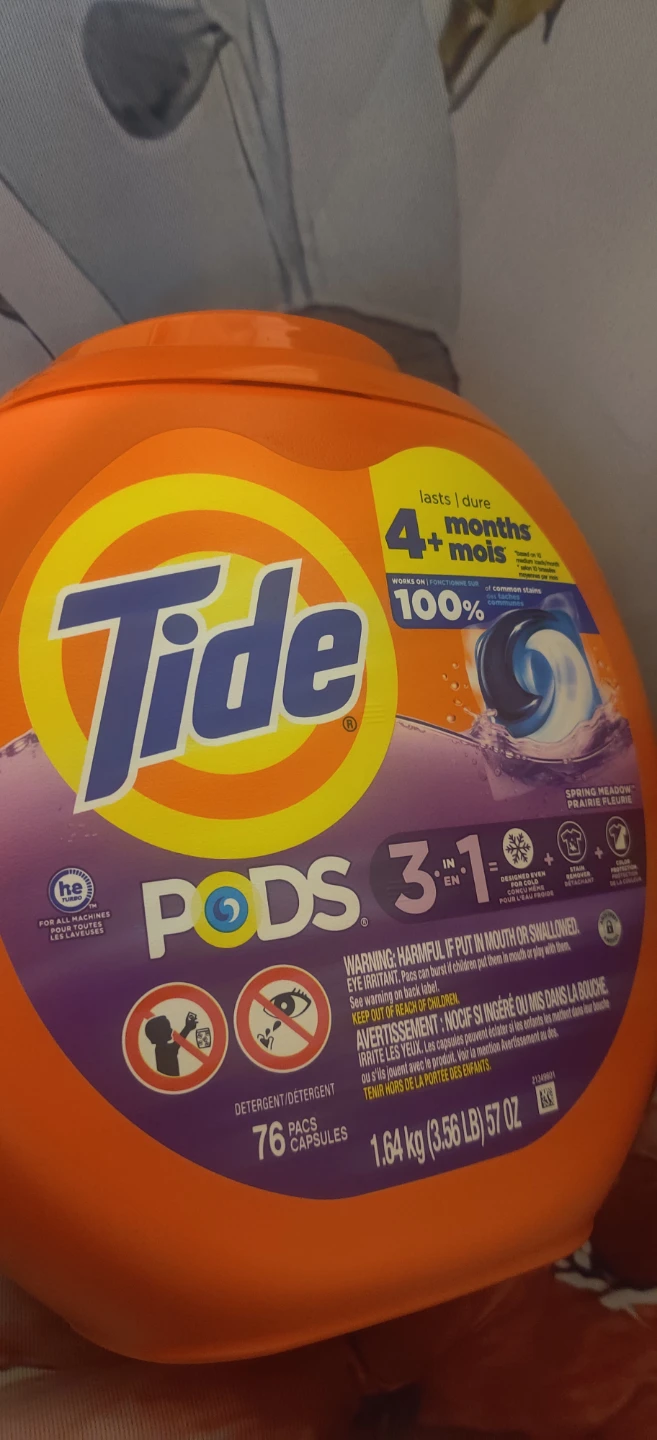 Tide PODS 3 in 1 Detergent - 76 Count x 2 - photo 2