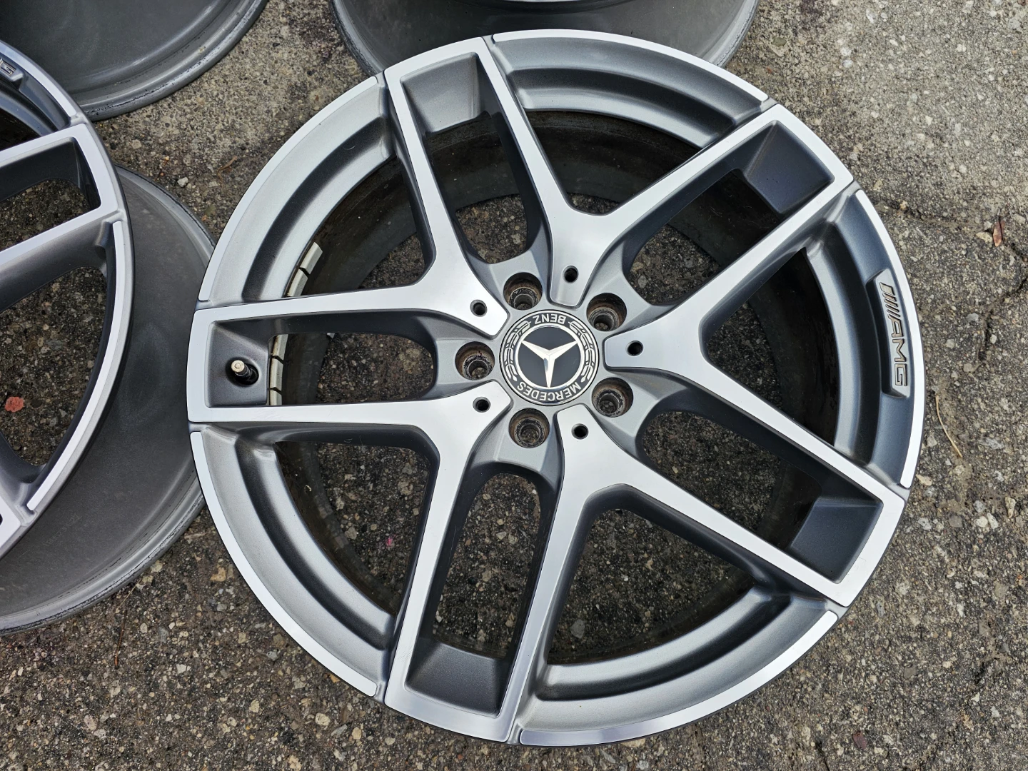 19" MERCEDES BENZ GLC-CLASS (AMG) RIMS - photo 2