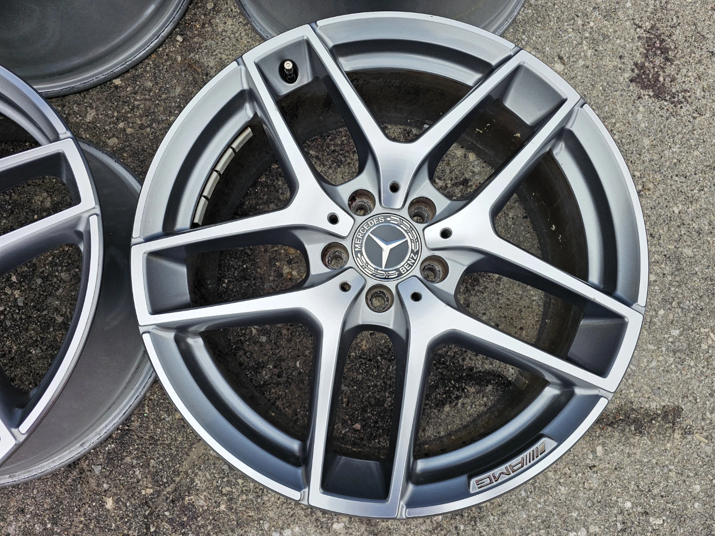 19" MERCEDES BENZ GLC-CLASS (AMG) RIMS - photo 3