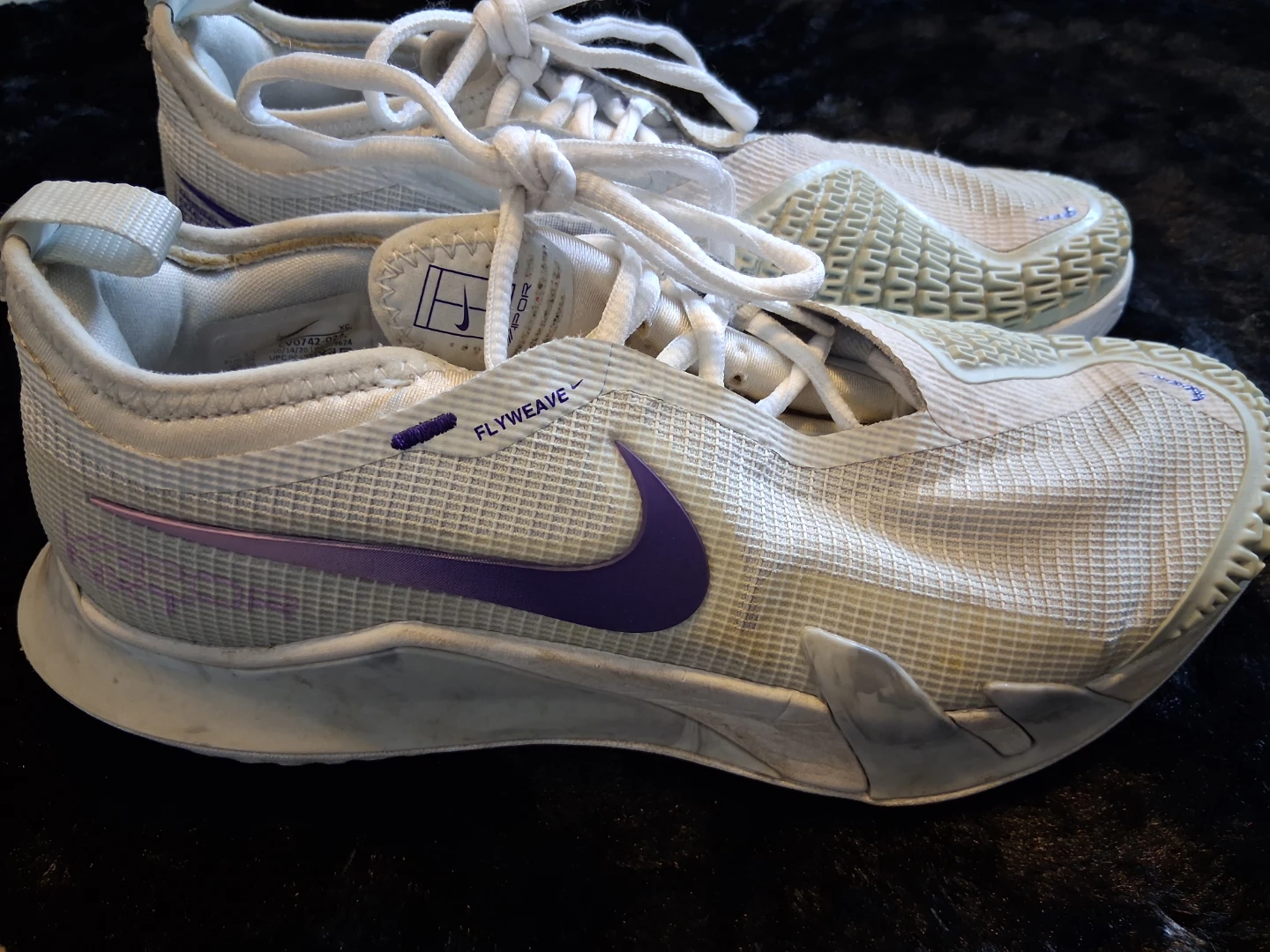 Nike Vapor tennis shoes