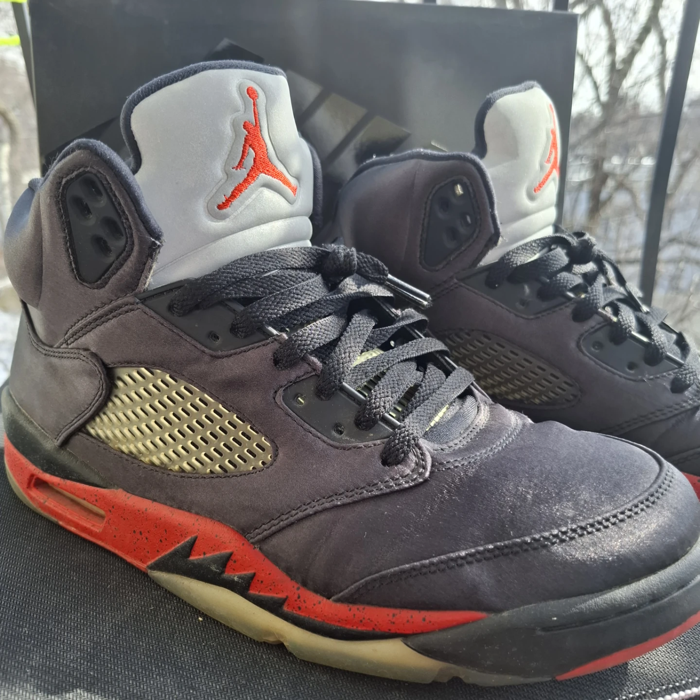 Air Jordan 5 Retro Sneakers size 11 - photo 2