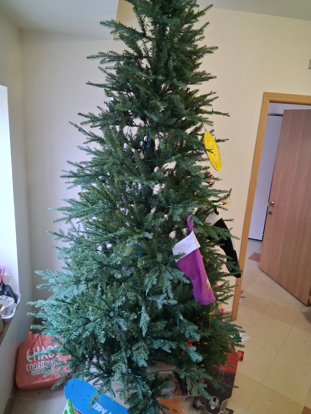 Philips Balsam Fir Lit Tree - 9 ft - photo 3