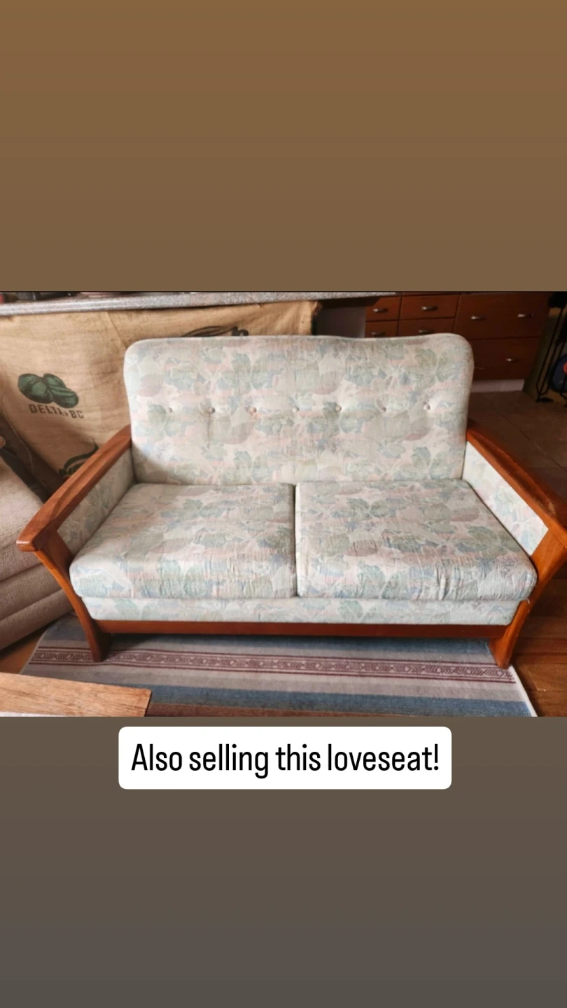 MCM Loveseat