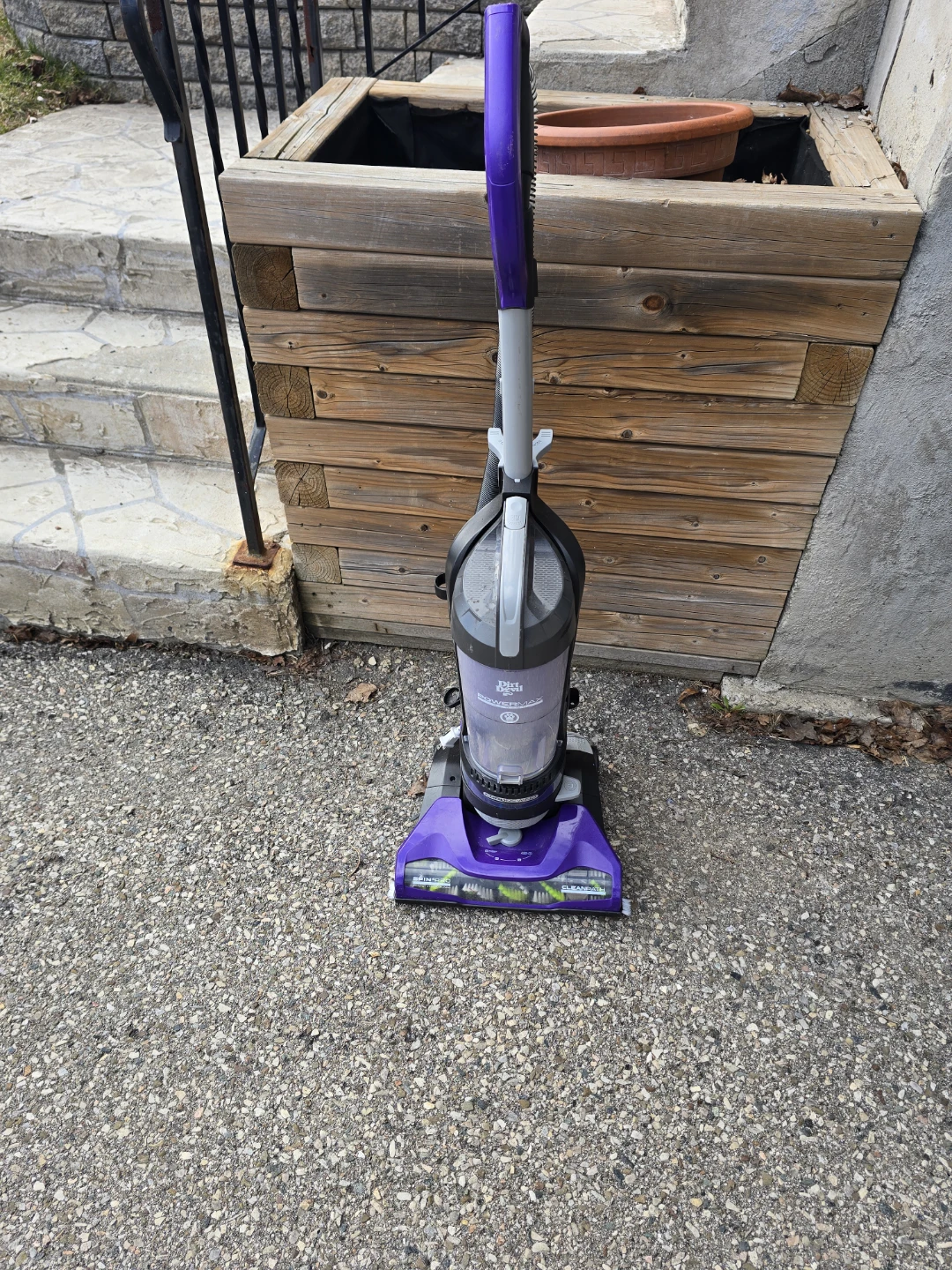 Dirt Devil PowerMax Upright Vacuum Cleaner
