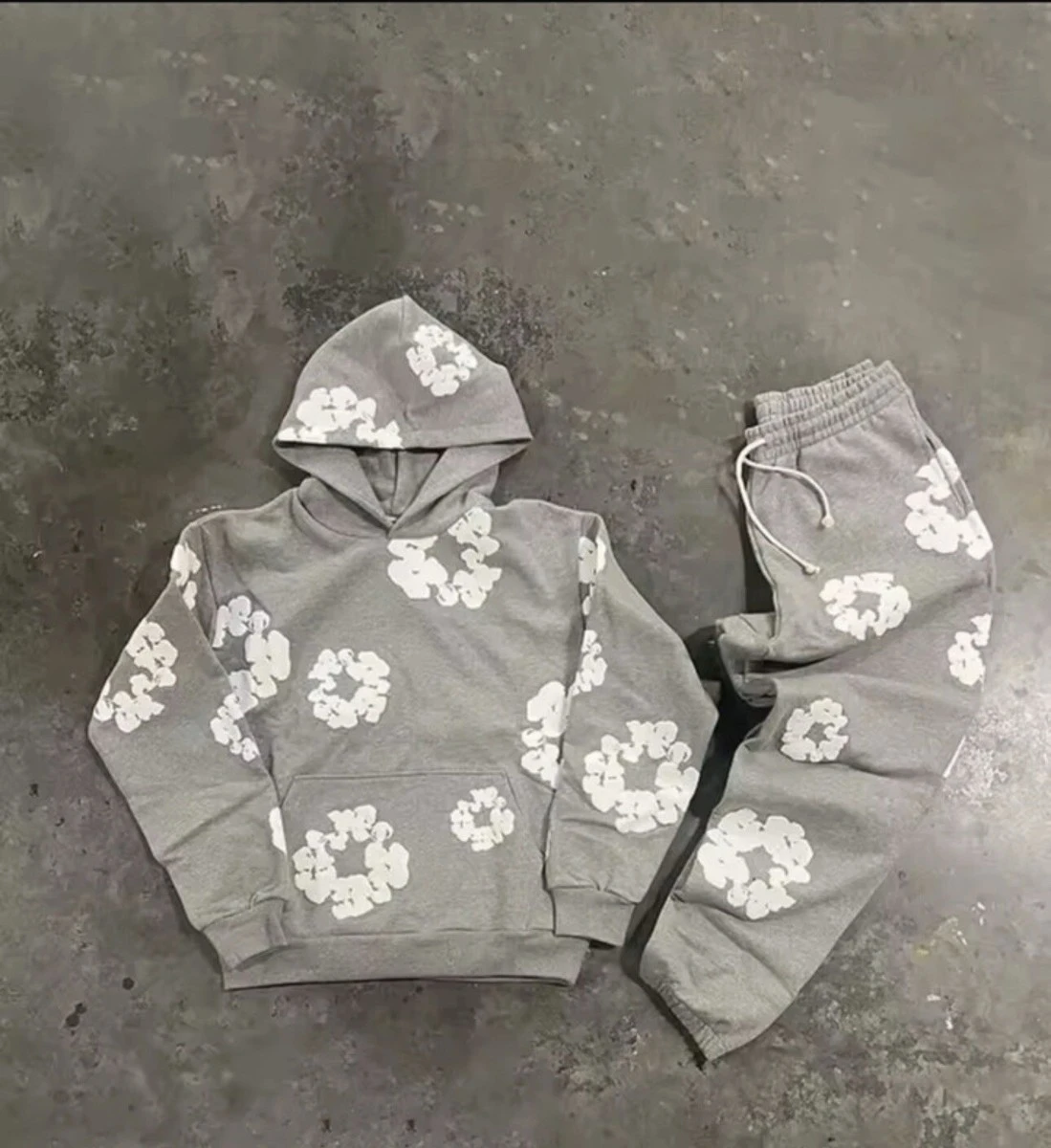 Brand-New Denim Tears tracksuit! - photo 3