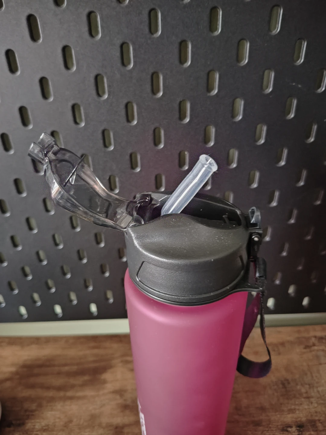 Water bottle - photo 2