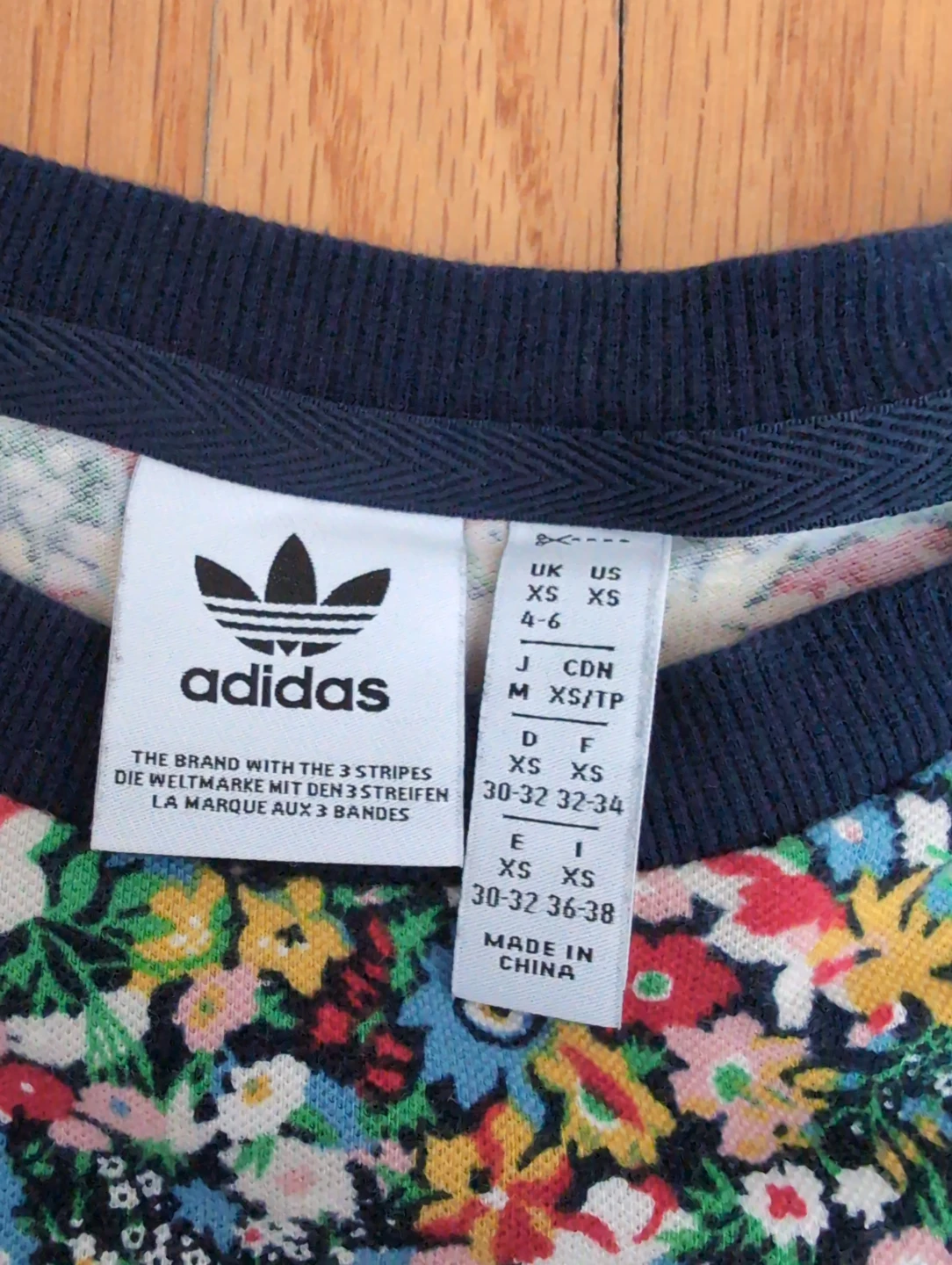 Adidas Lady Liberty Floral T-Shirt XS - photo 3