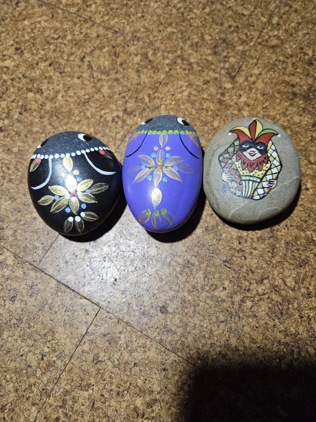 Set of 3 Hand-Painted Decorative Stones - photo 3