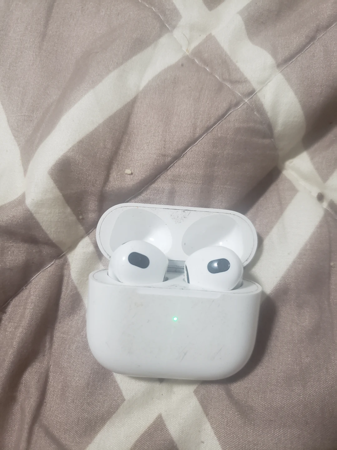 Apple AirPods 3rd Generation
