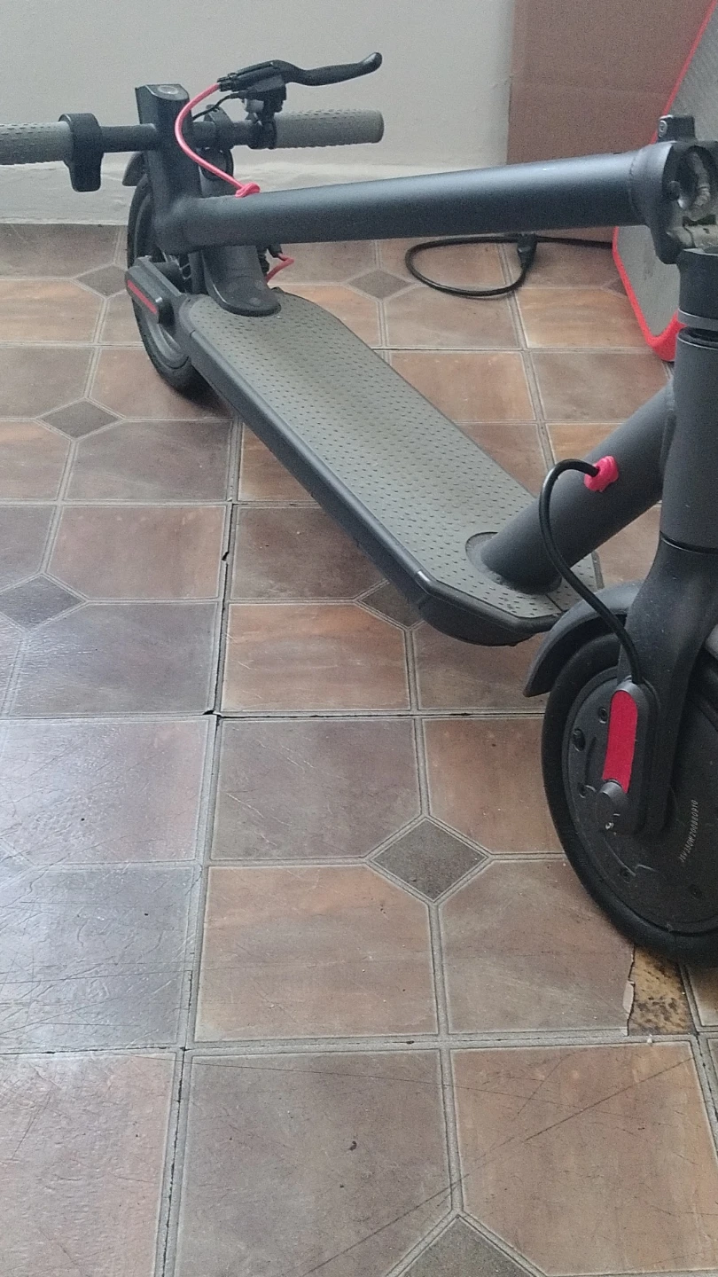 Xiaomi Electric Scooter - photo 4