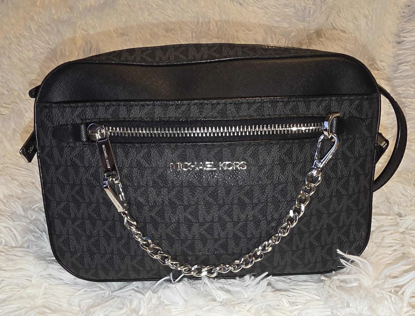 Michael Kors Jet Set Charm  Bag - photo 2