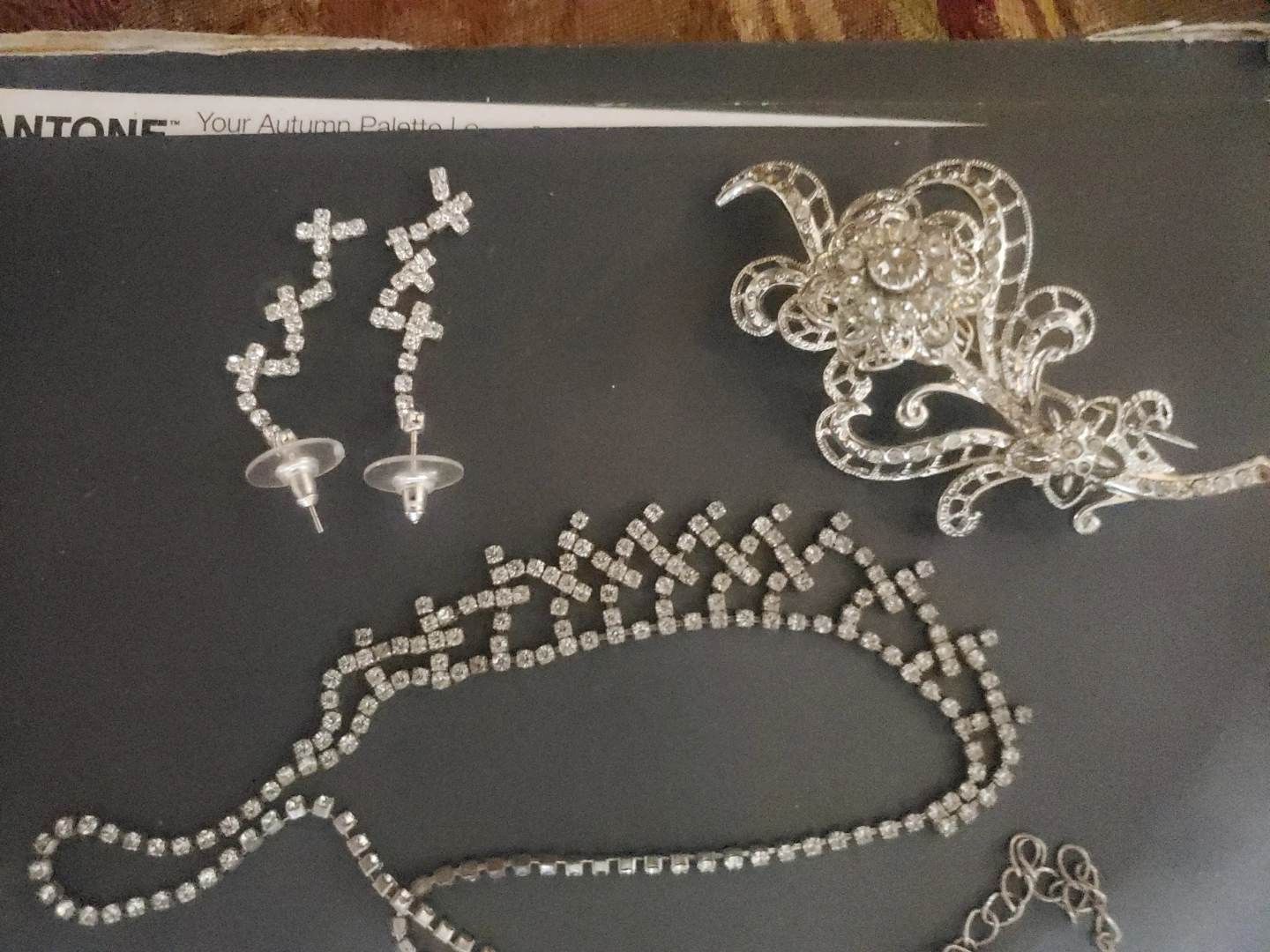 Necklace ,broach and earrings