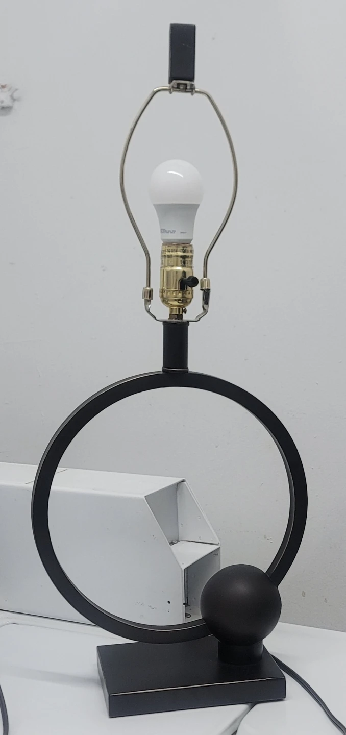 Modern Black Metal Table Lamp - photo 3