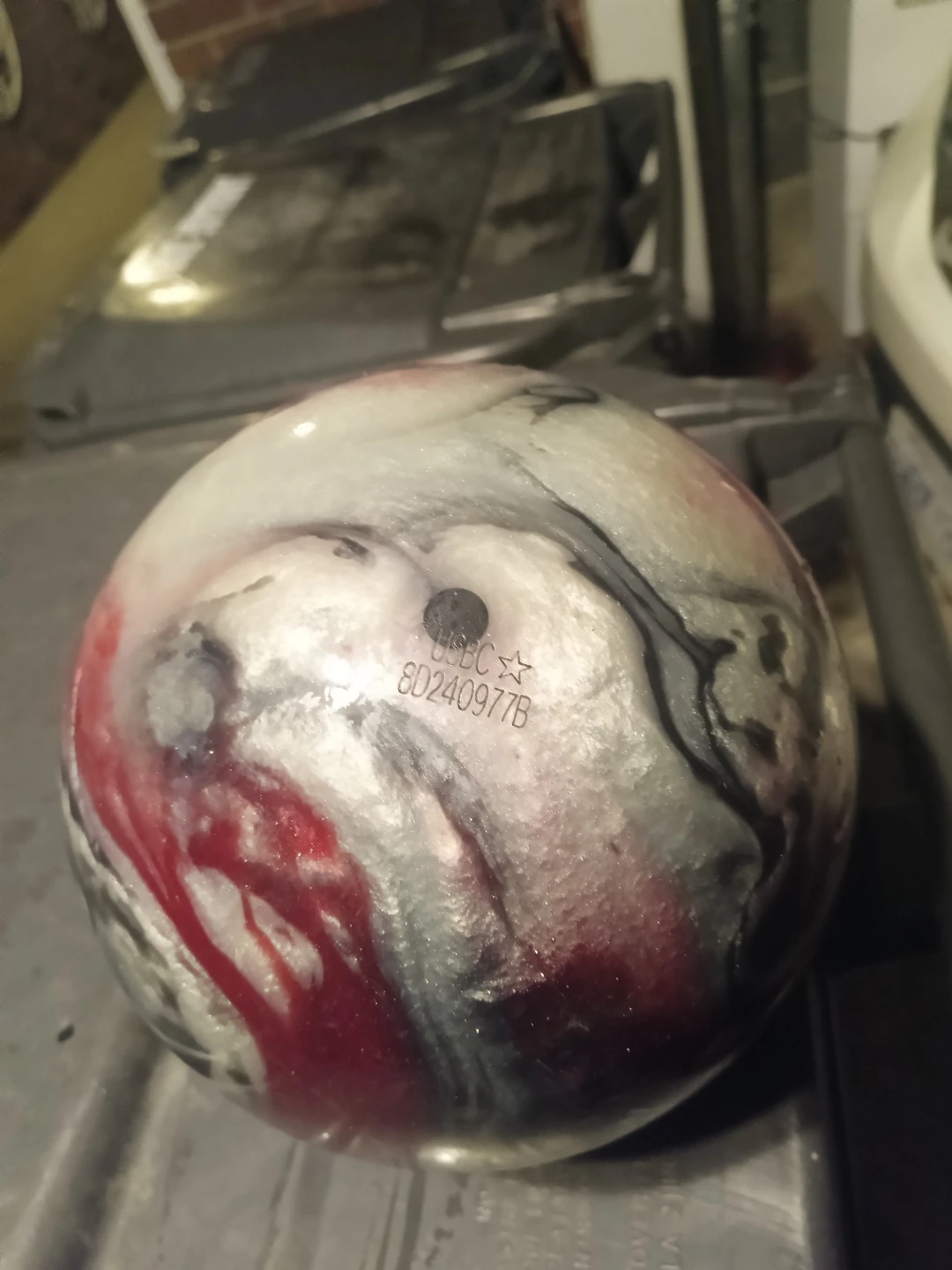 Hammer Wicked Siege Bowling Ball - photo 4