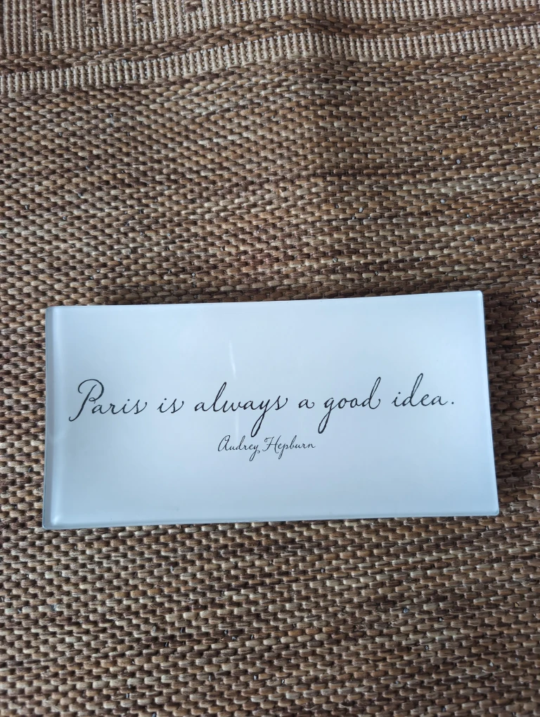 Gorgeous jewellery or decorative tray
