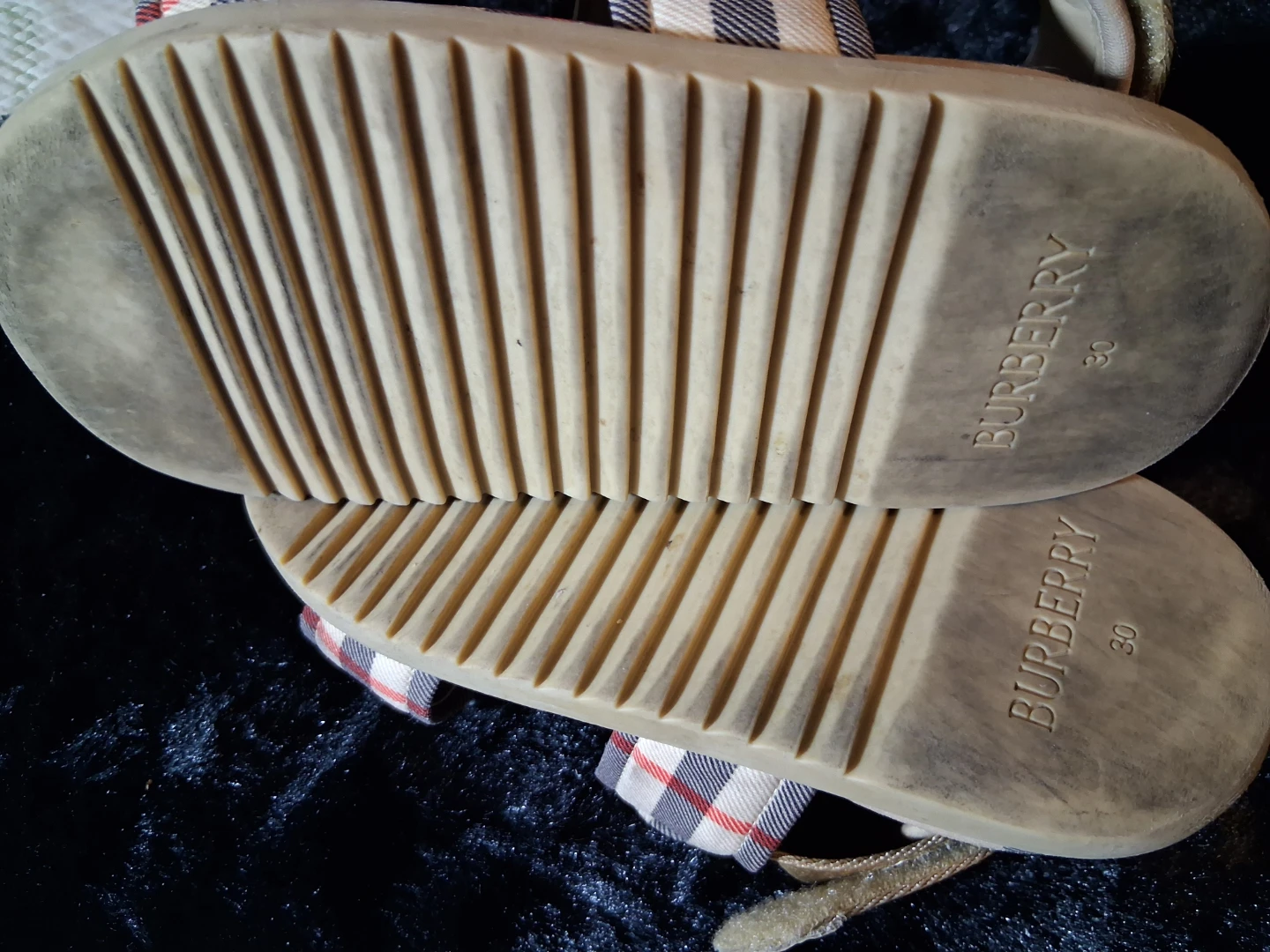 Burberry Kids Sandals Size 30 - photo 4