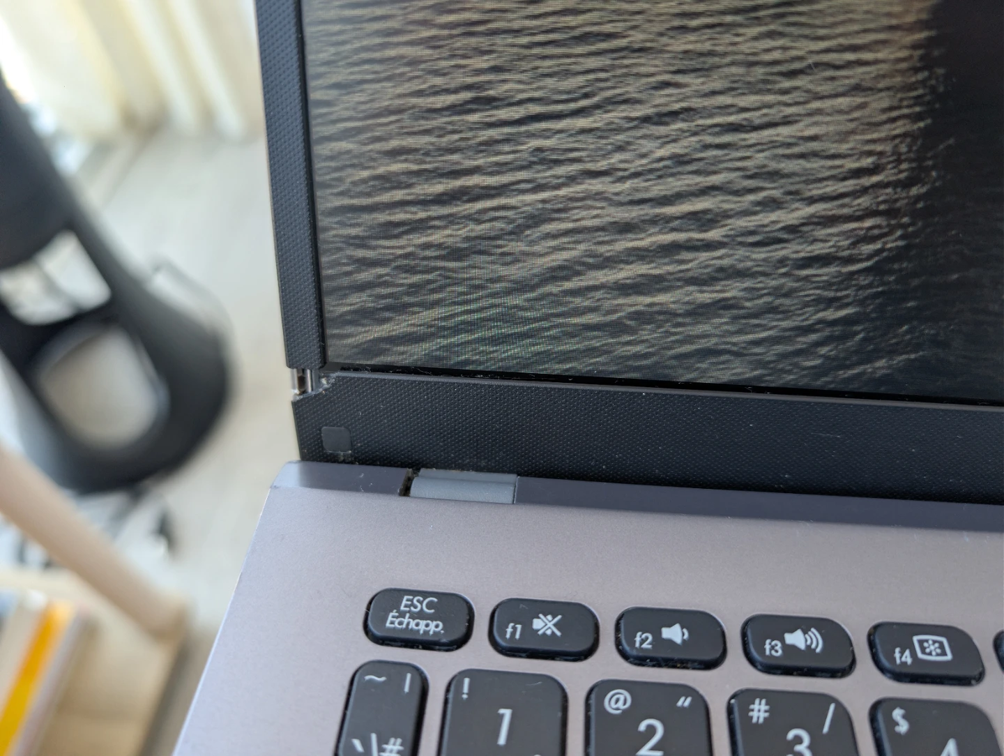 ASUS VivoBook Laptop - photo 2