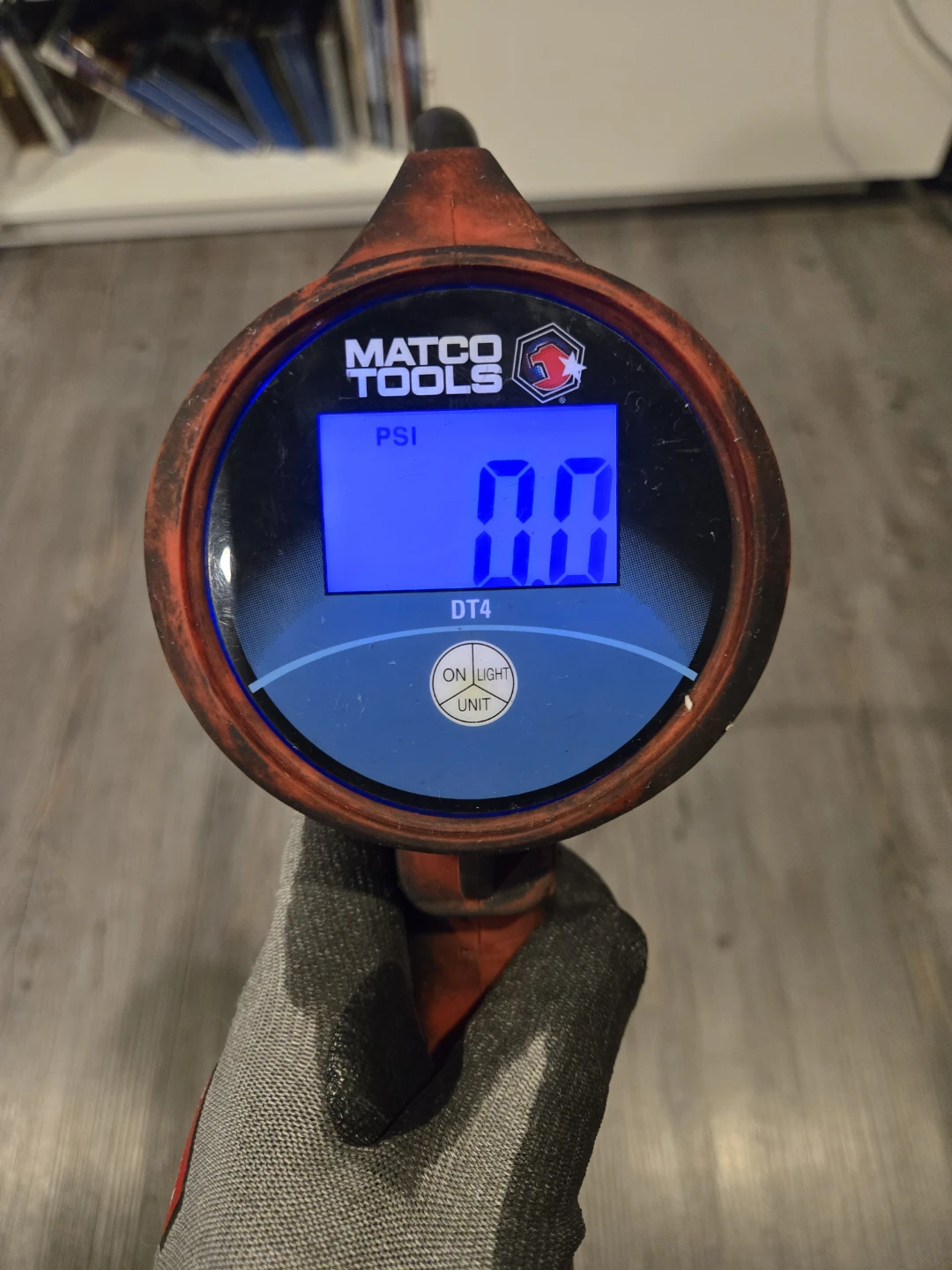 Matco Tools DT4 Digital Tire Pressure Gauge