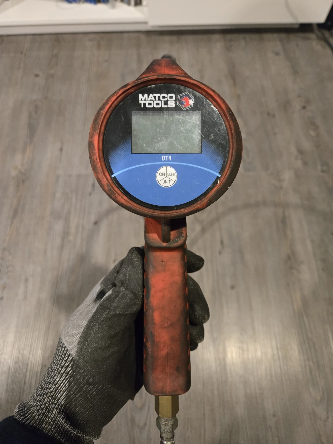 Matco Tools DT4 Digital Tire Pressure Gauge - photo 3