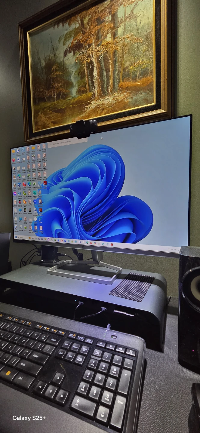 HP 24sf 24" IPS Monitor – Excellent Condition - photo 3