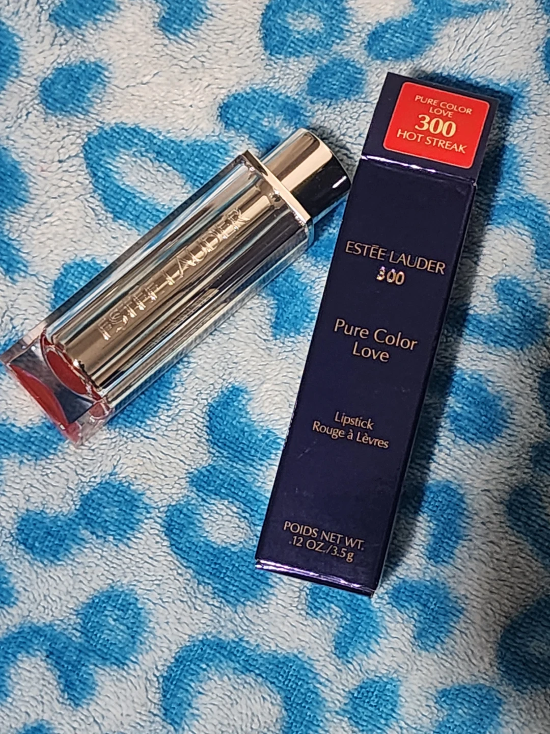 Estee Lauder Pure Color Love Lipstick -(NEW)